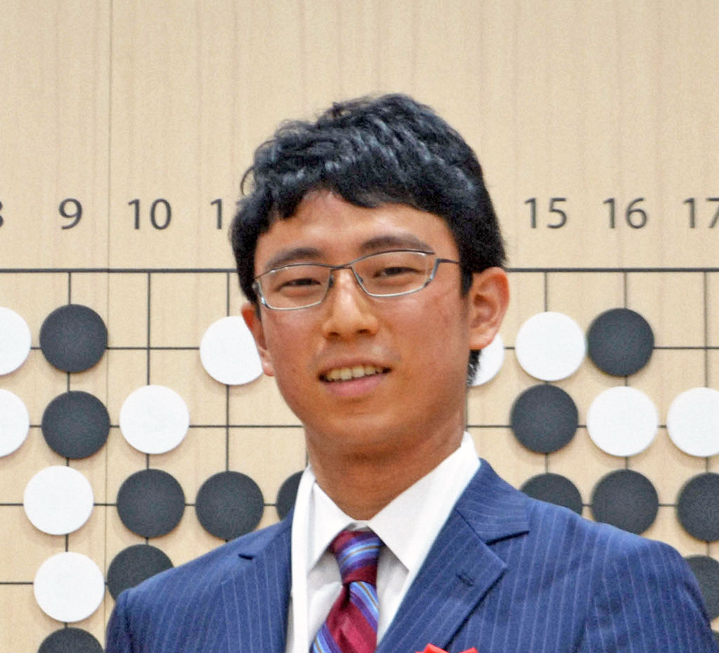 一力遼棋聖（2022年2月撮影）