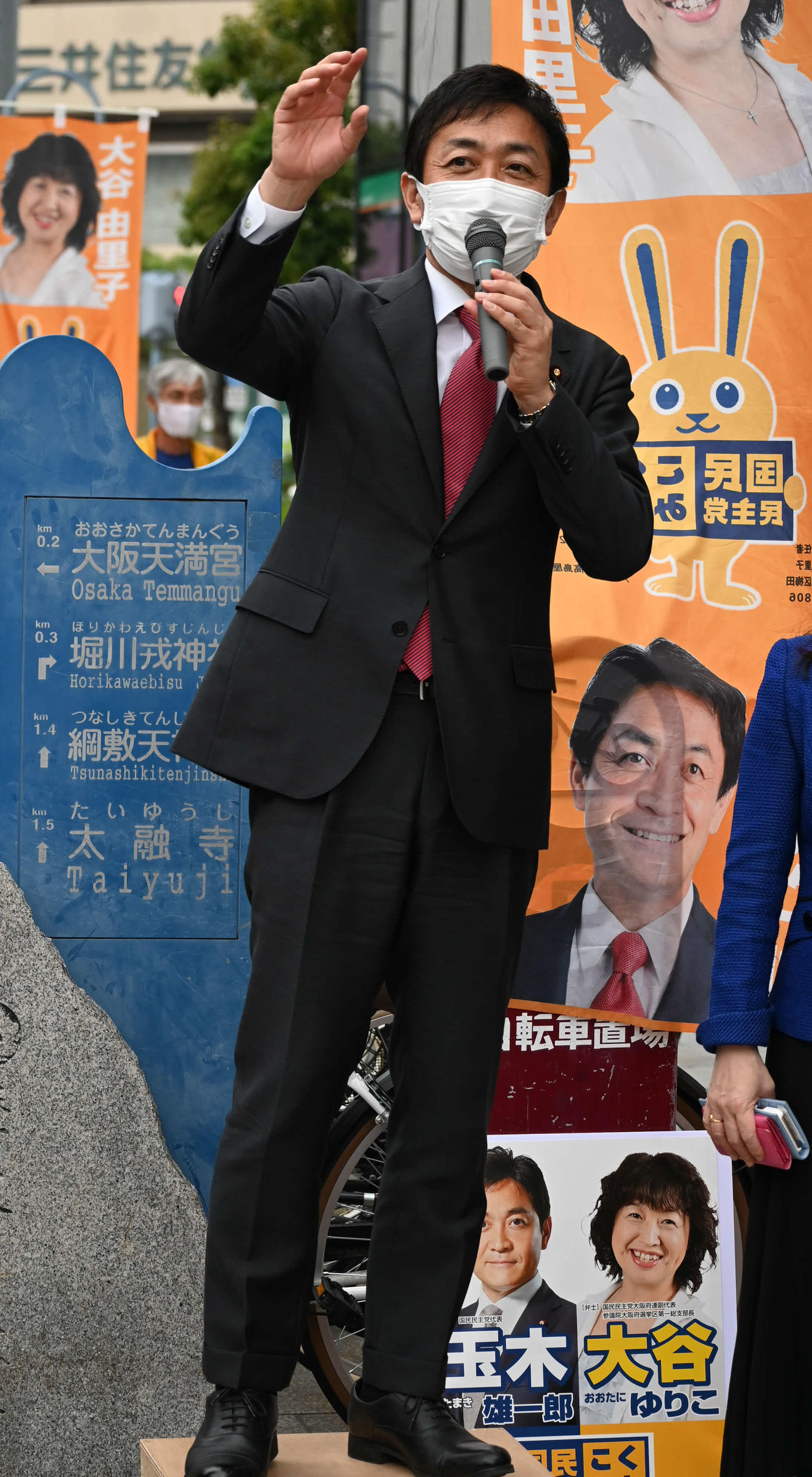 大阪市内で街頭演説した国民民主党の玉木雄一郎代表（撮影・松浦隆司）