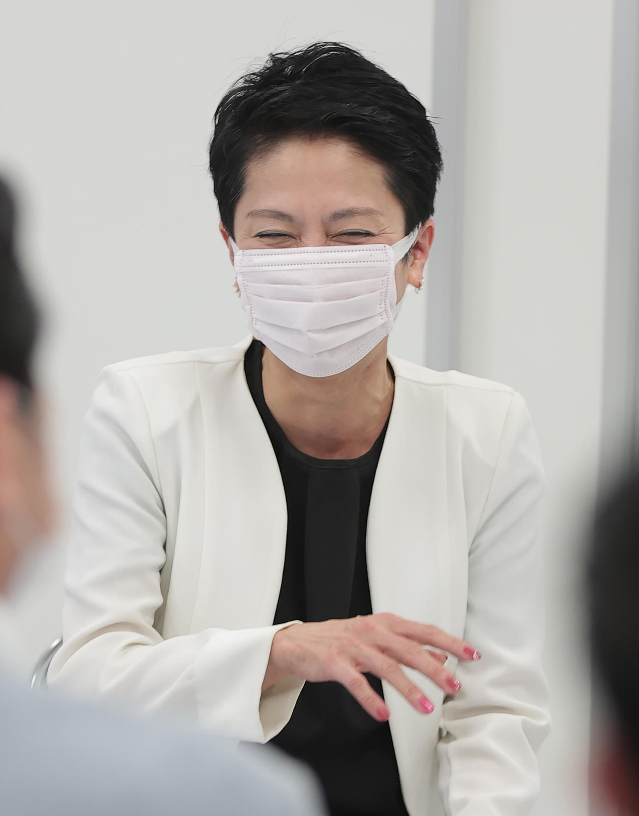 夏の参院選に向け東京・南青山で事務所開きを行った立憲民主党の蓮舫氏（撮影・野上伸悟）