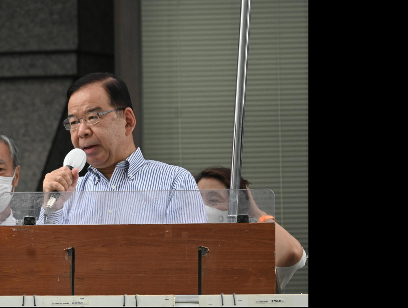 京都市内で支持を訴えた共産党の志位和夫委員長