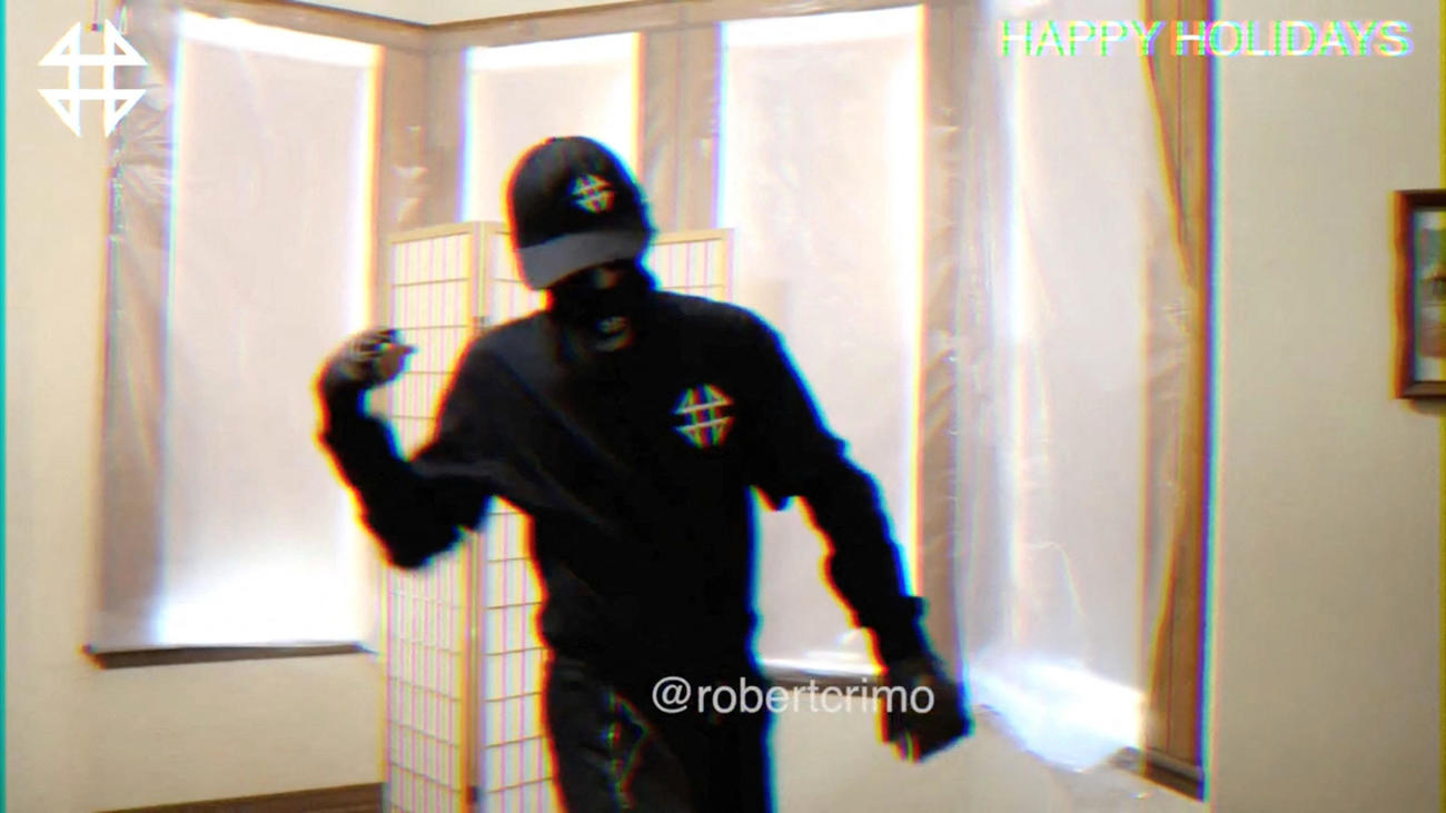 ロバート・クリモ容疑者が投稿した銃撃犯を描いた音楽ビデオ（ロイター）