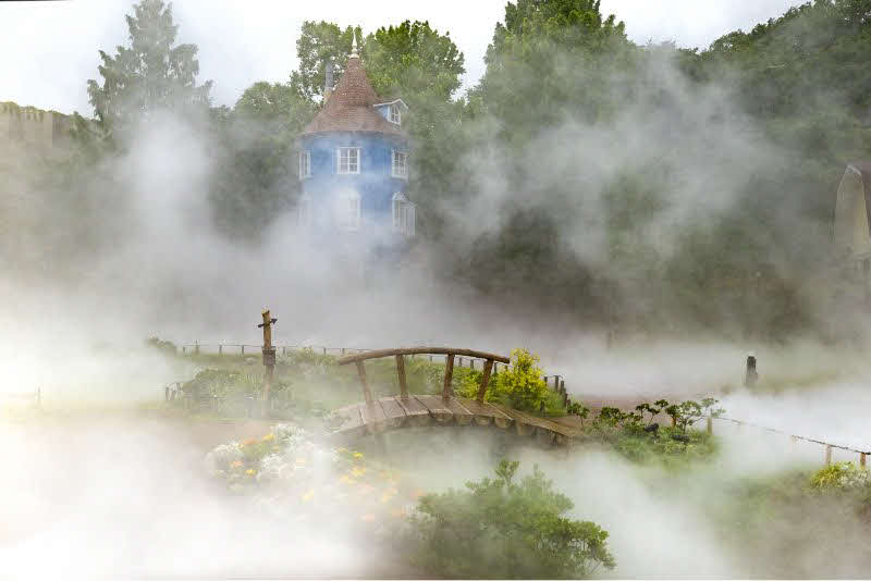 雲海ミストに覆われたムーミンバレーパーク（C）ムーミン物語