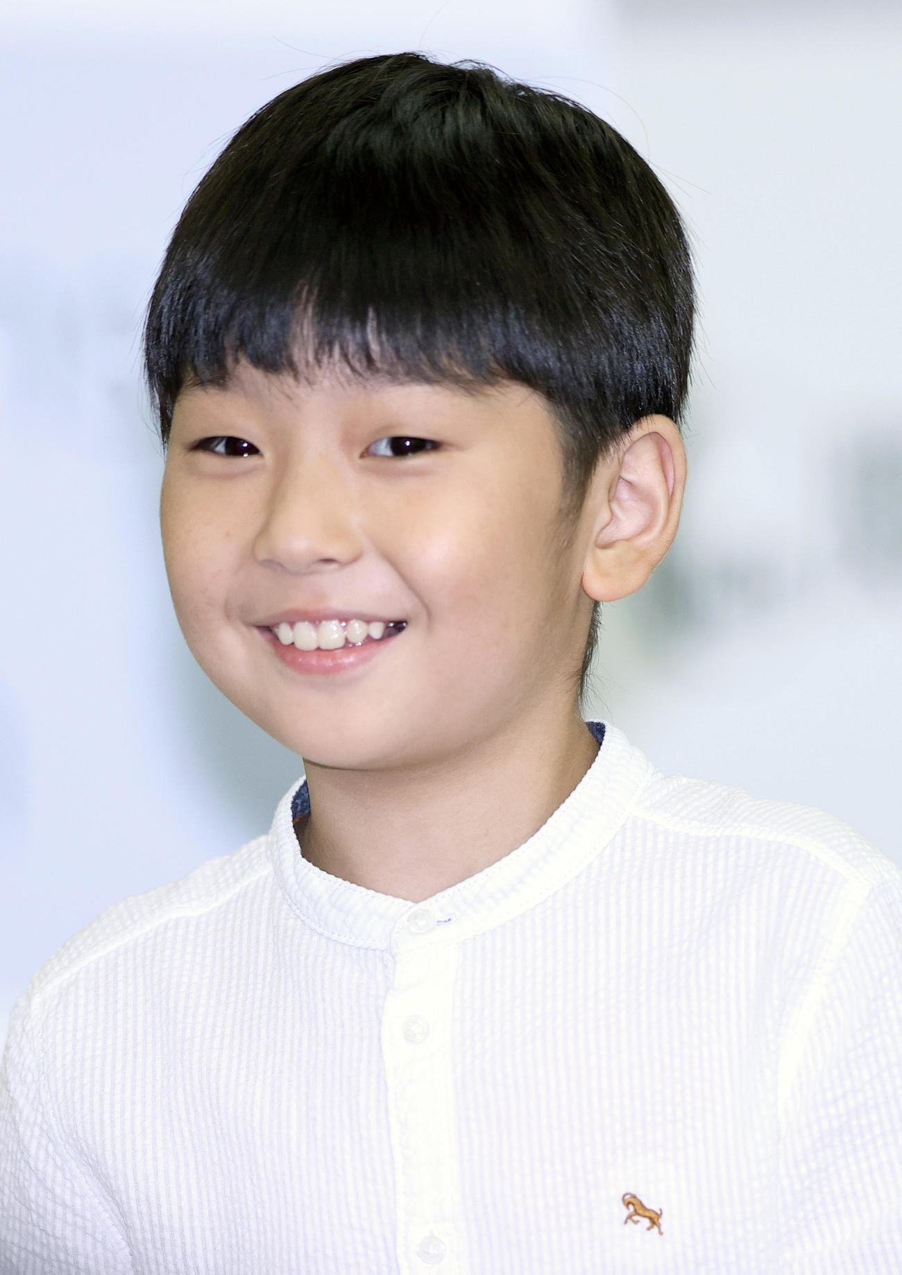 記者会見の席で笑顔を見せる藤田怜央くん（撮影・上山淳一）
