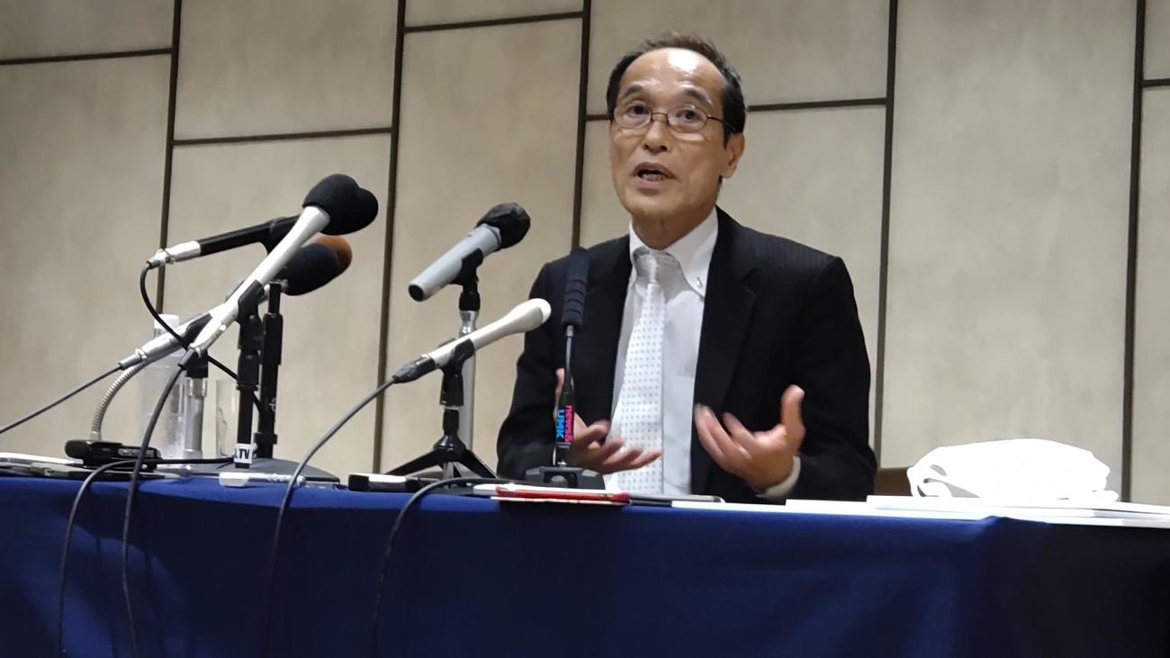 「最後のご奉仕をさせていただきたい」と宮崎県知事選にかける思いを語る東国原英夫氏（2022年8月17日撮影）