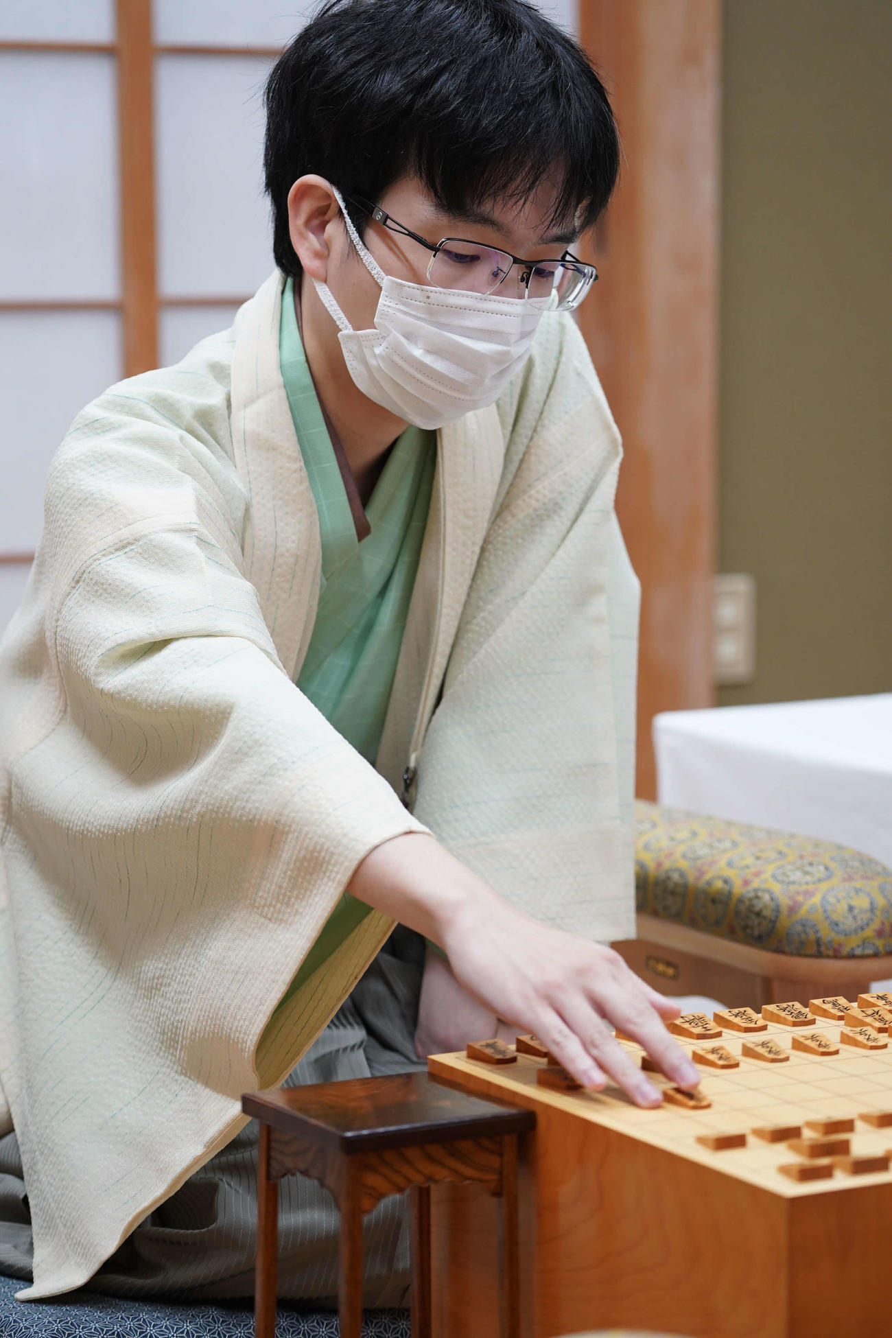 かど番をしのぎたい豊島将之九段（日本将棋連盟提供）