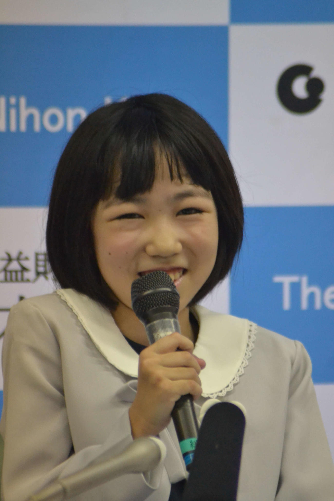 女流特別採用推薦で来年1月から公式戦参加を認められた柳原咲輝さん