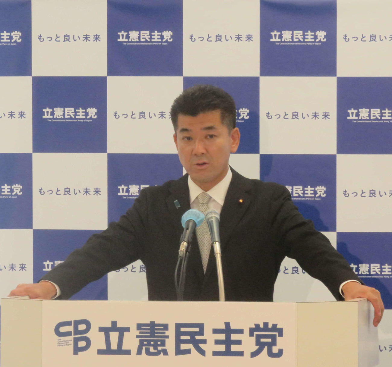 立憲民主党の泉健太代表は国葬欠席を批判した自民党の二階俊博元幹事長の発言に反論した（撮影・大上悟）
