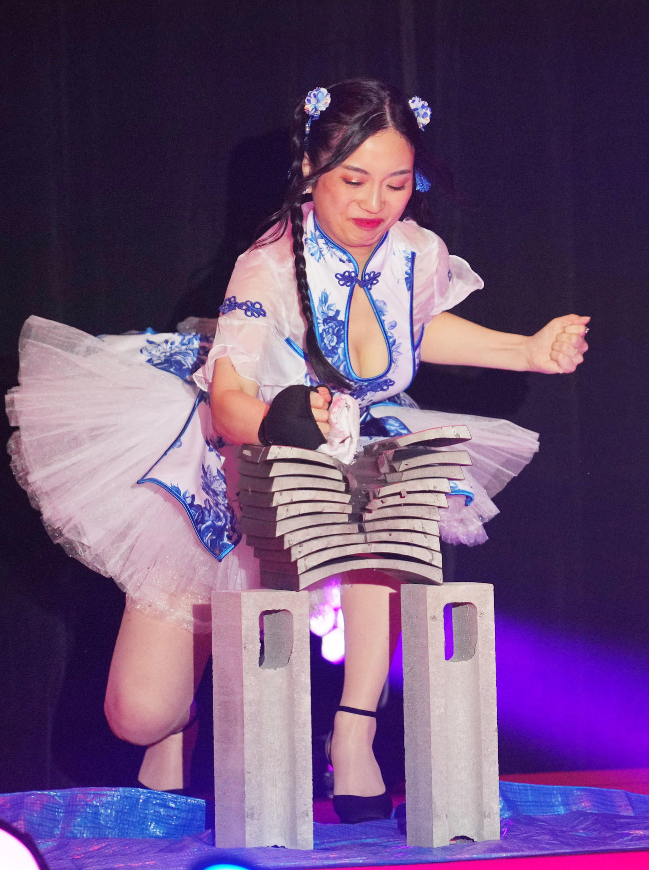 第2回ナイトクイーングランプリでファイナリストの帝凜さん（撮影・横山健太）