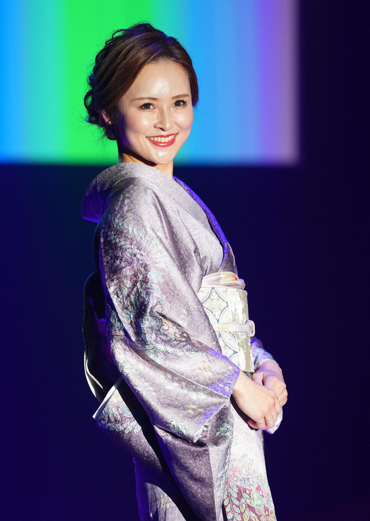 第2回ナイトクイーングランプリでファイナリストの入山愛さん（撮影・横山健太）