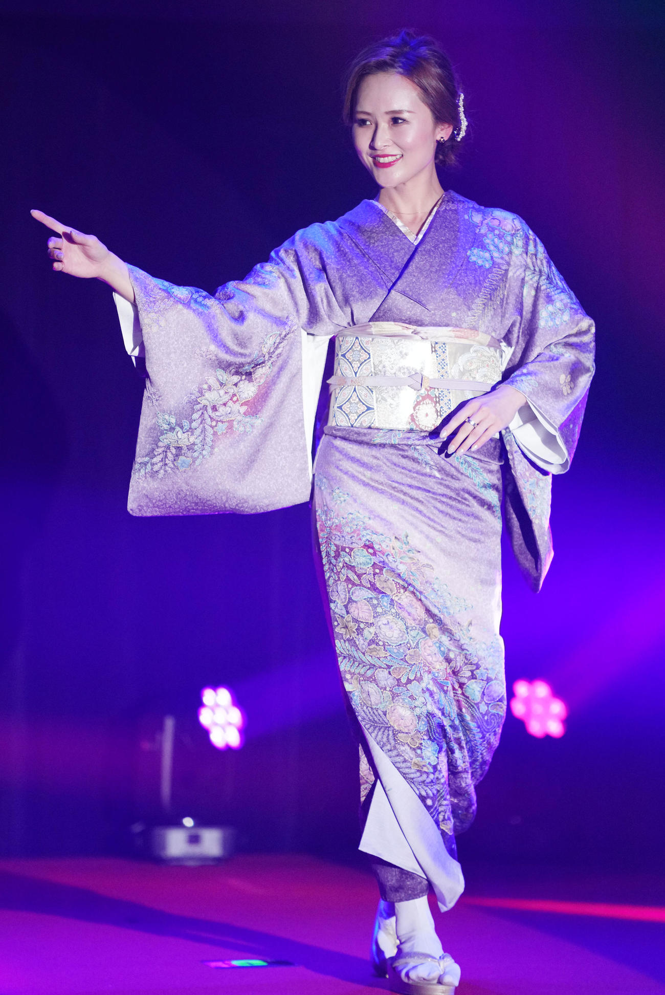 第2回ナイトクイーングランプリでファイナリストの入山愛さん（撮影・横山健太）