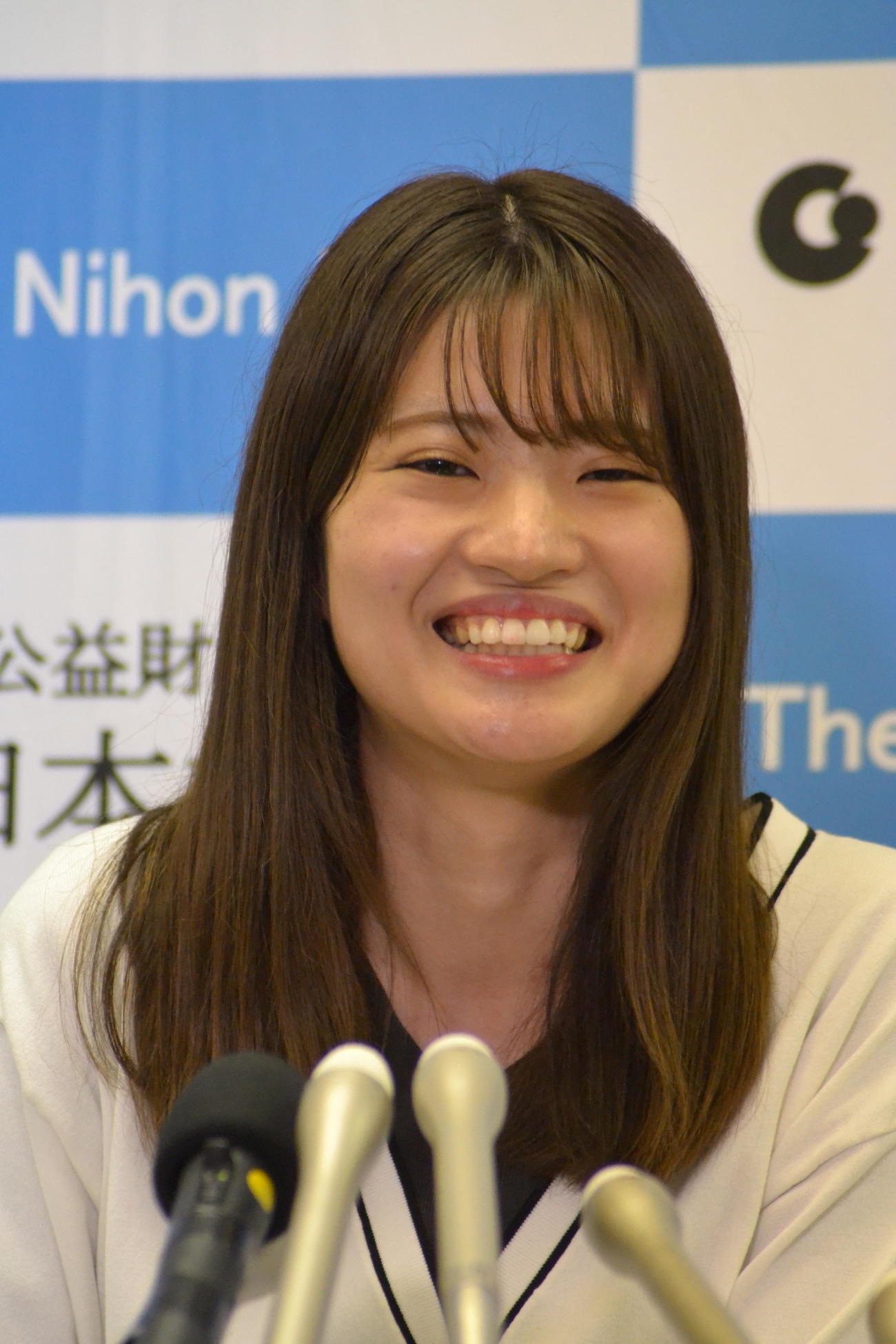 藤沢里菜女流本因坊