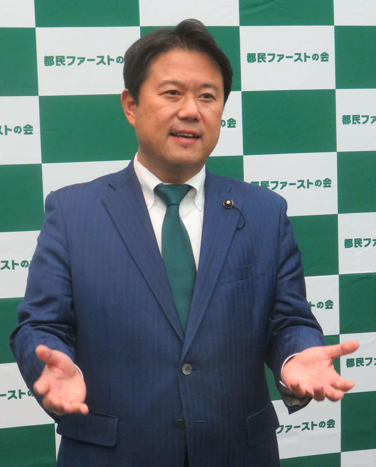 都民ファーストの会の森村隆行新代表は改革推進に意欲を示した（撮影・大上悟）
