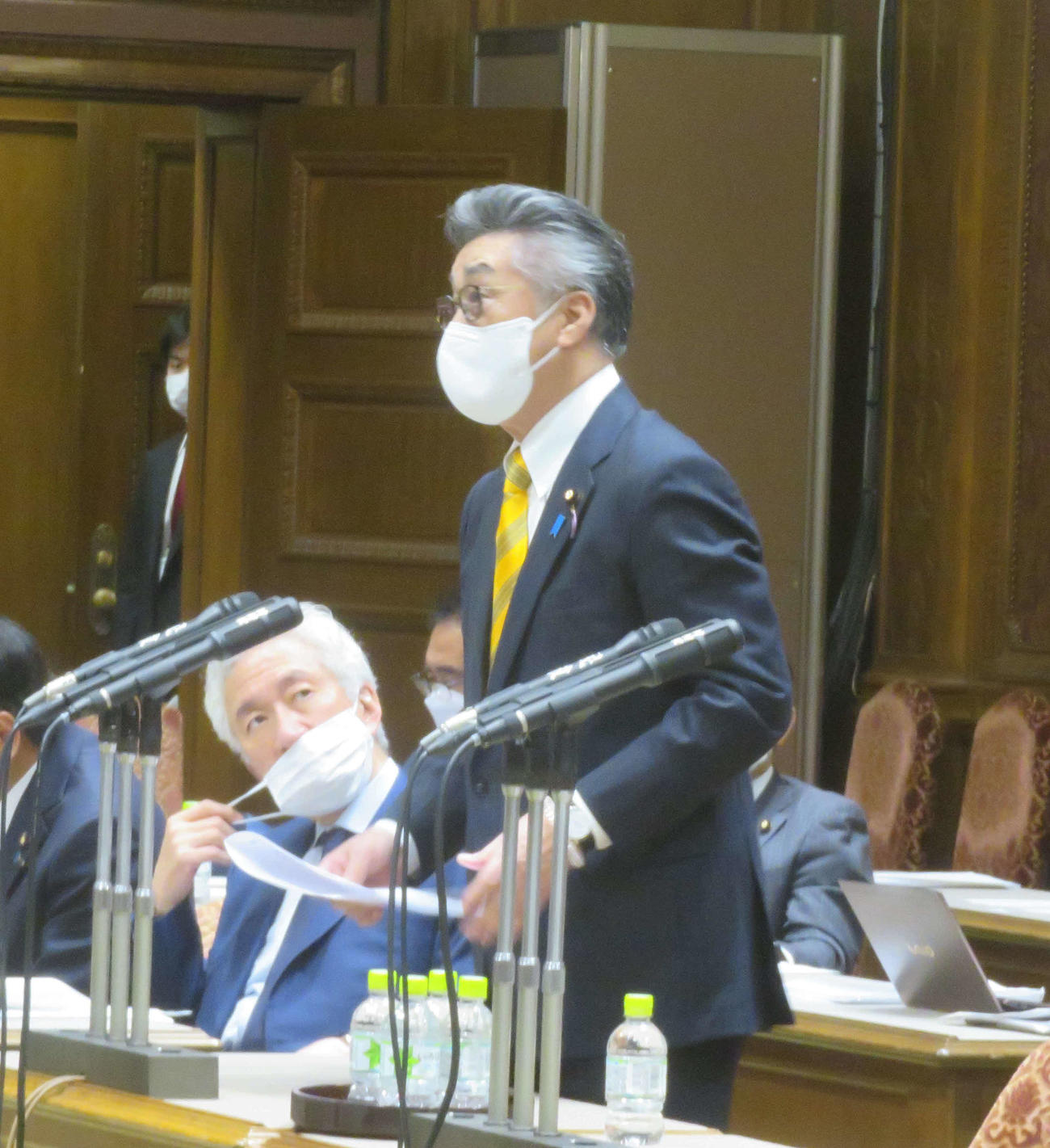 日本維新の会の中条きよし参院議員（2022年11月9日撮影）