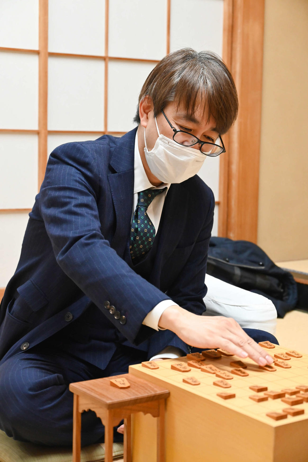 7期ぶりに王将戦挑戦権を獲得して藤井聡太王将との対戦が決まった羽生善治九段（日本将棋連盟提供）