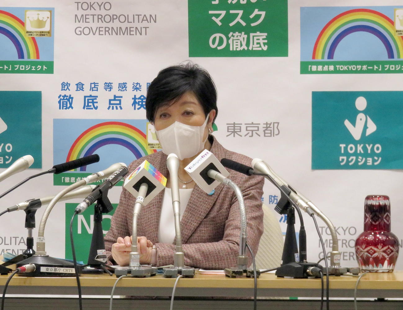 定例会見を行う小池百合子都知事（2022年1月14日撮影）