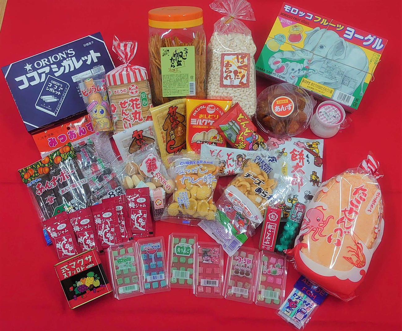 東武百貨店池袋本店の「昔懐かし！駄菓子福袋」（イメージ）