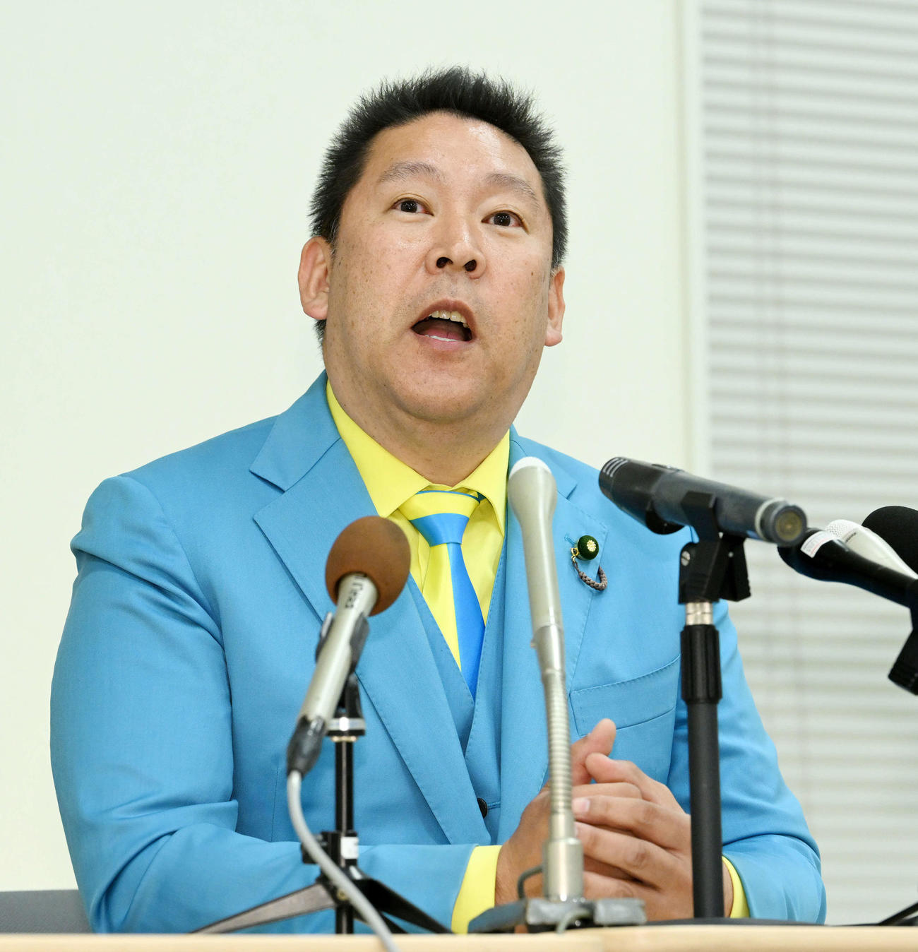 会見するNHK党の立花孝志党首（撮影・滝沢徹郎）