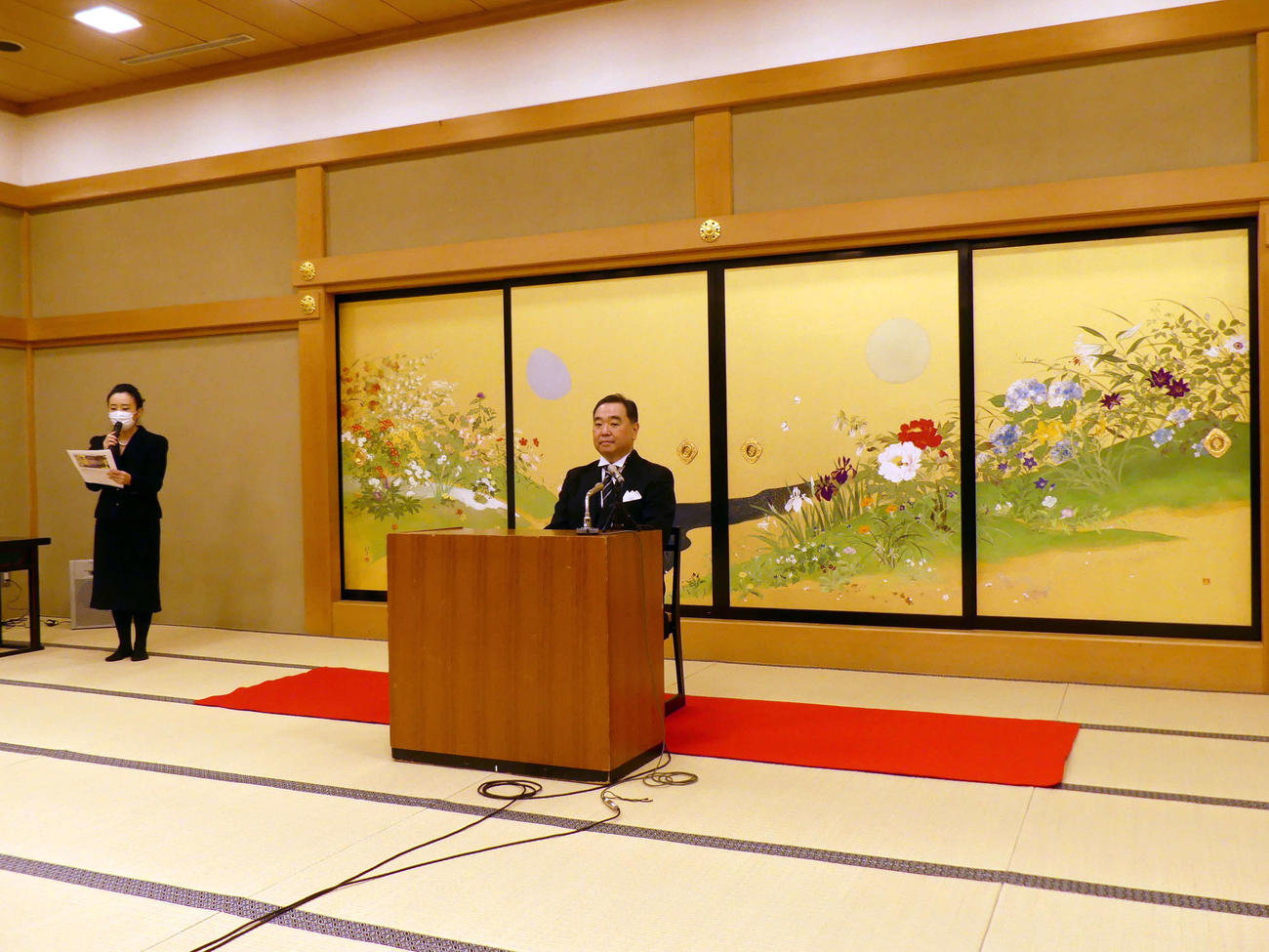 「継宗の儀」を終え、記者会見に臨む徳川宗家19代徳川家広氏（撮影・中山知子）