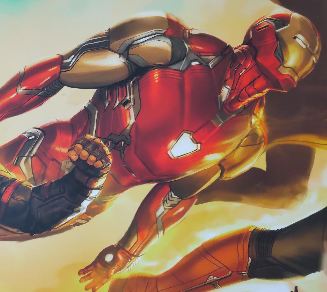 アベンジャーズシリーズでは息絶えたアイアンマンだが、室内の壁画では健在！（撮影・寺沢卓）