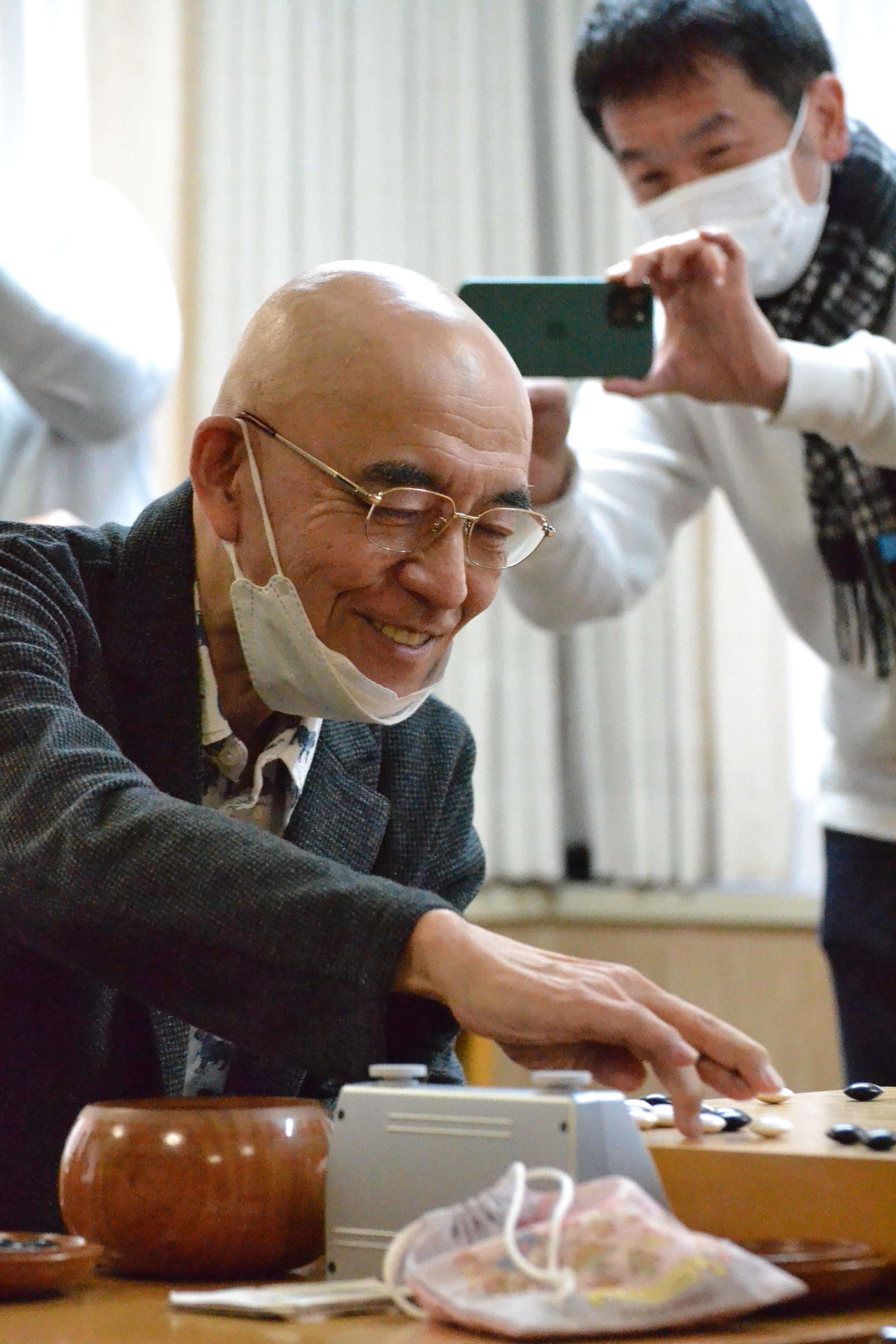 柳原咲輝初段のデビュー戦の相手を務めた武宮正樹九段