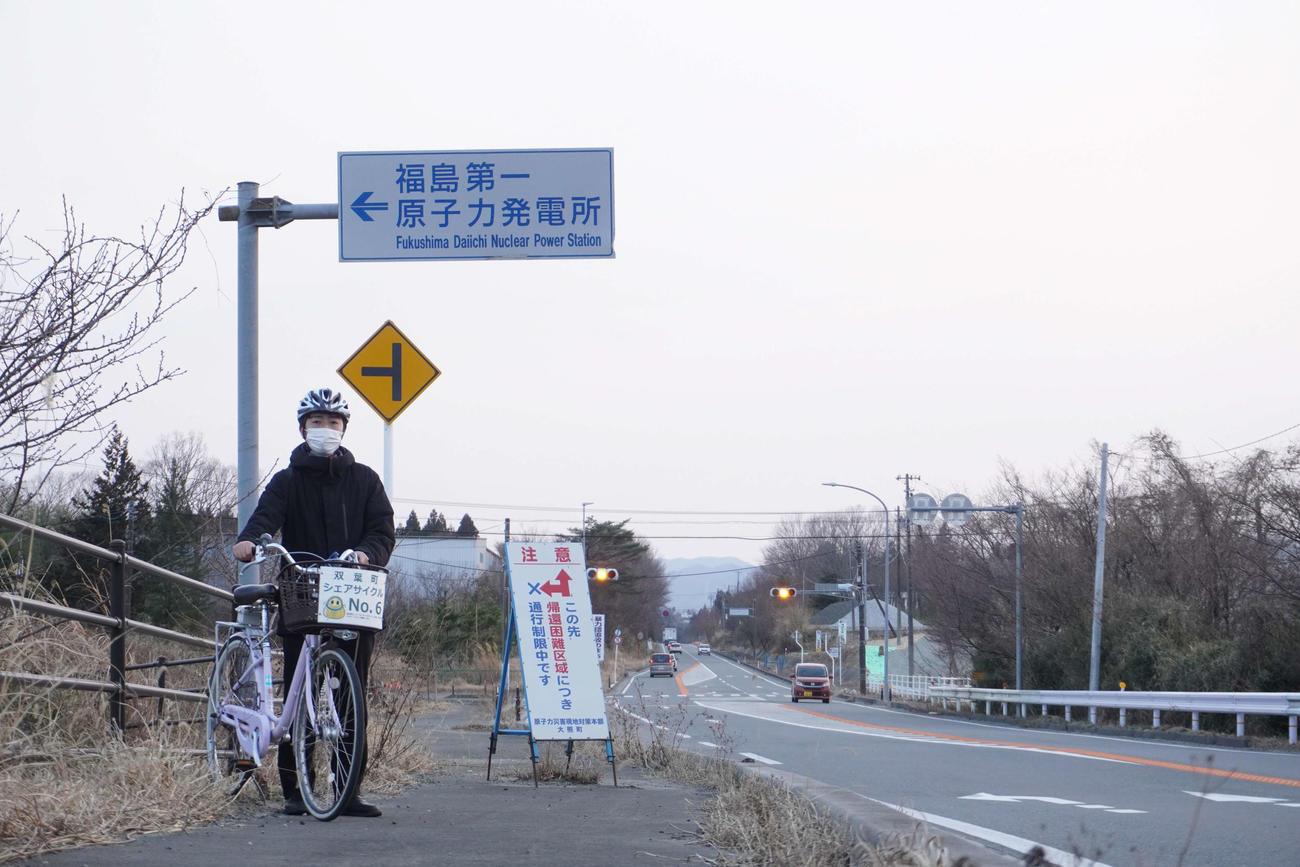ツール・ド・ふたばとなった国道6号。自転車と歩行の通行が22年8月末に解除となった。左折すると福島第1原発だが封鎖が続いている（撮影・沢田直人）