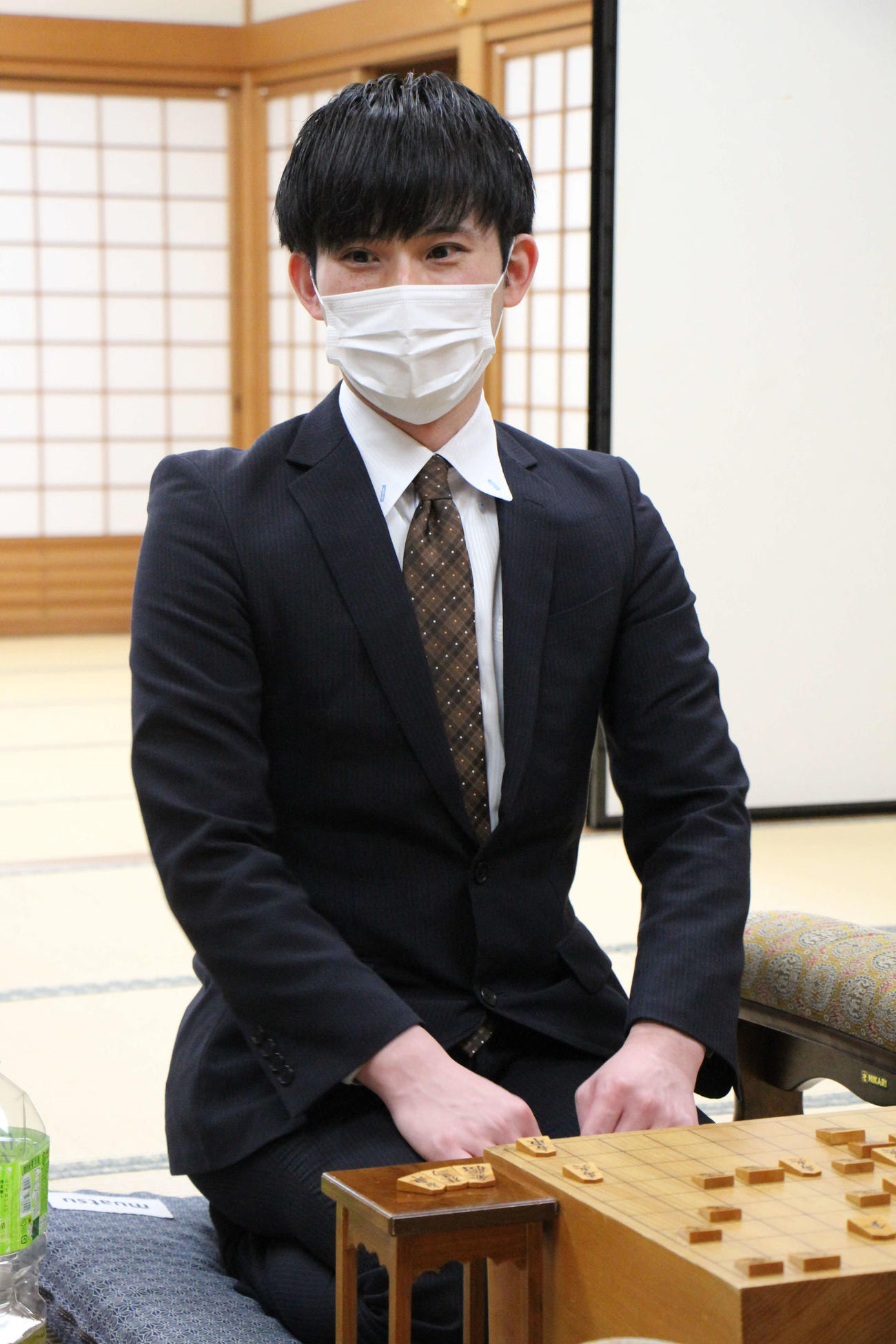 プロ棋士編入試験に合格し、4月1日付でデビューする小山新四段