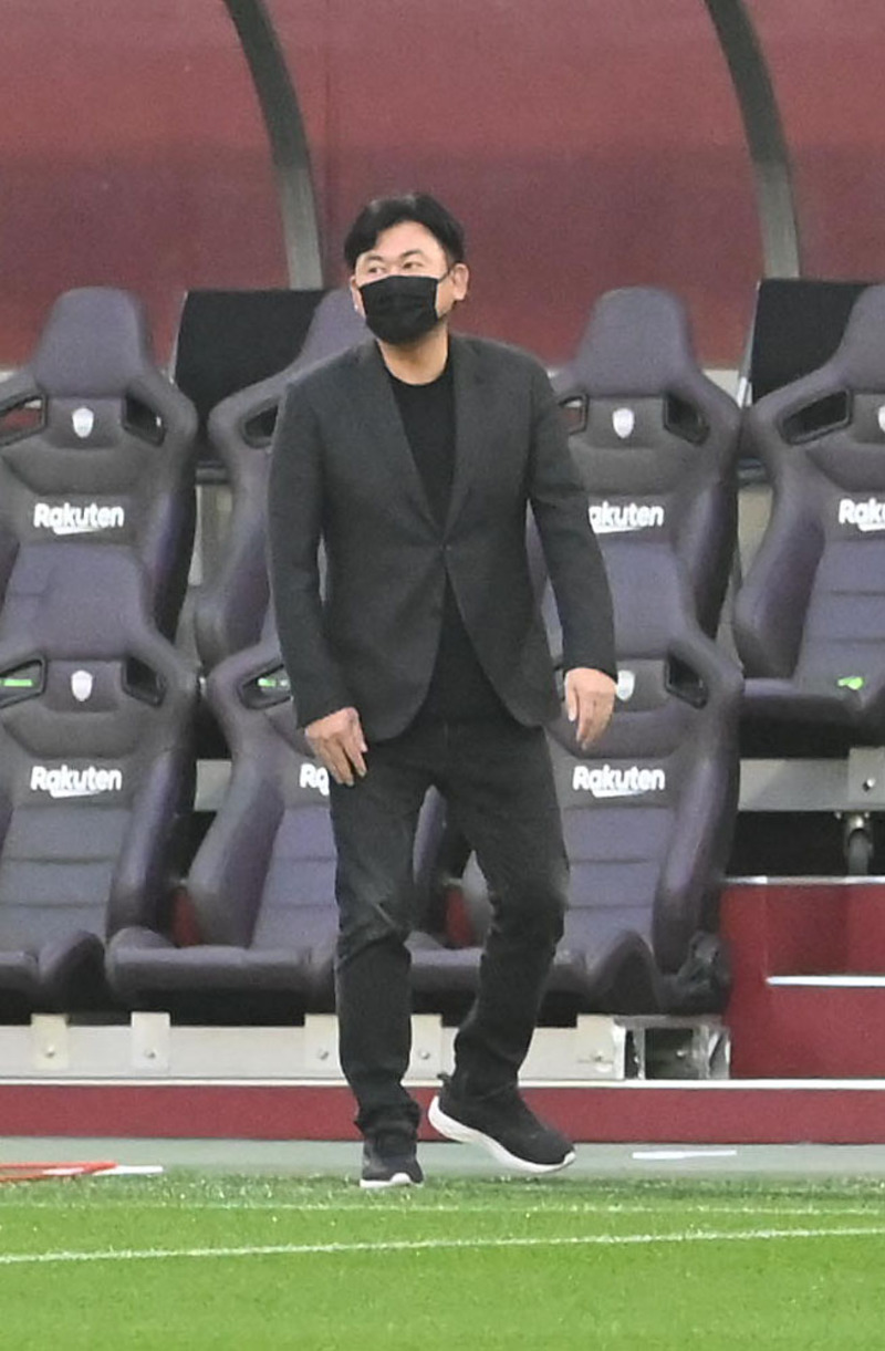 神戸－磐田戦に駆けつけた楽天三木谷社長（2022年5月撮影）