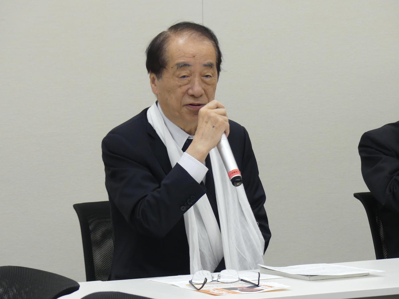 衆院山口2区補選で、平岡秀夫氏を全面支援すると表明した立憲民主党の菅直人元首相（撮影・中山知子）