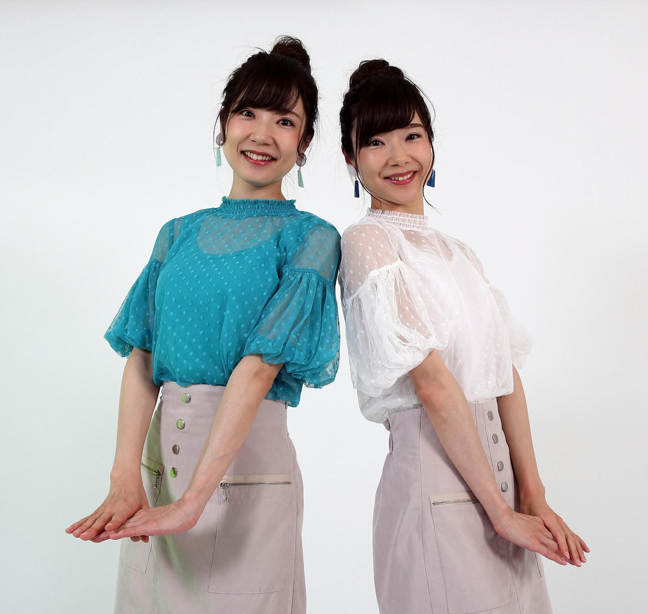 Mika＋RikaのMika（左）とRika（2019年6月撮影）