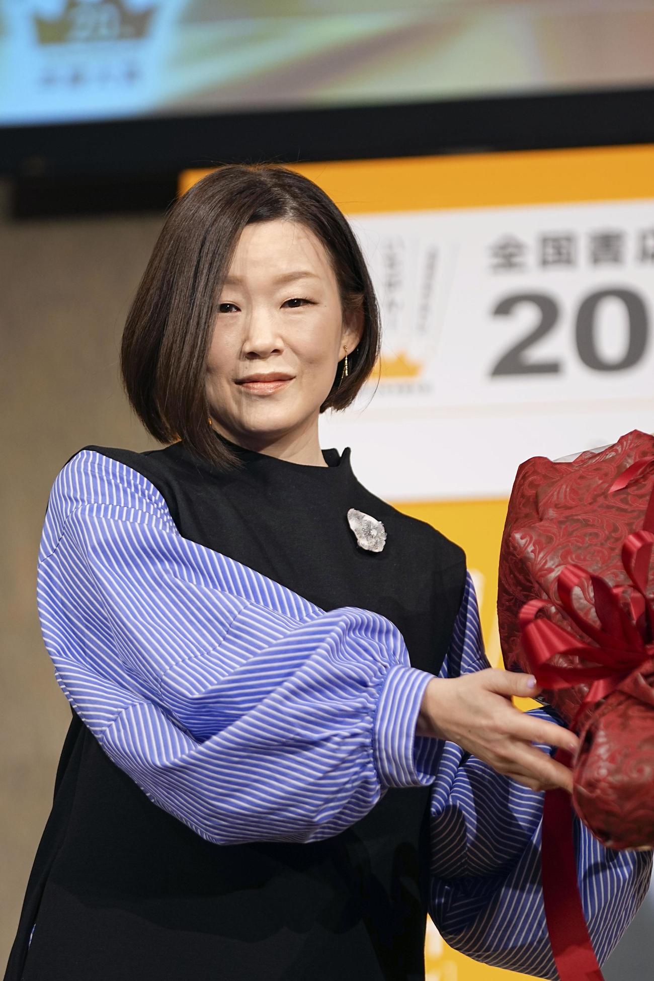 「汝、星のごとく」で「2023年本屋大賞」を受賞した凪良ゆうさん（共同）