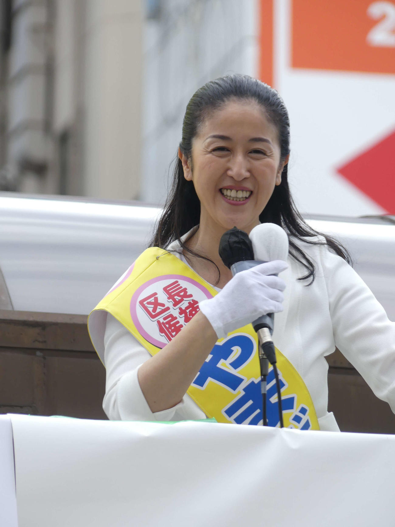 北区長選に立候補した自民党の山田加奈子氏（撮影・中山知子）