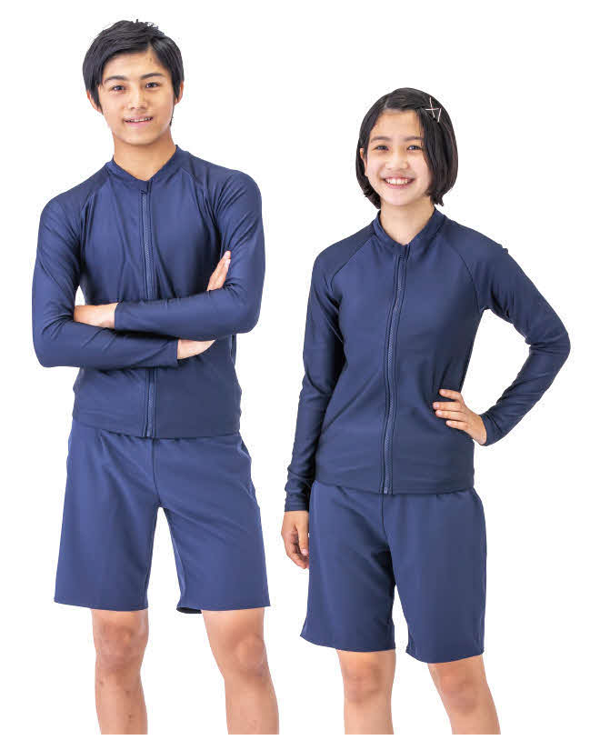 フットマークが発表した「男女共用セパレーツ水着」