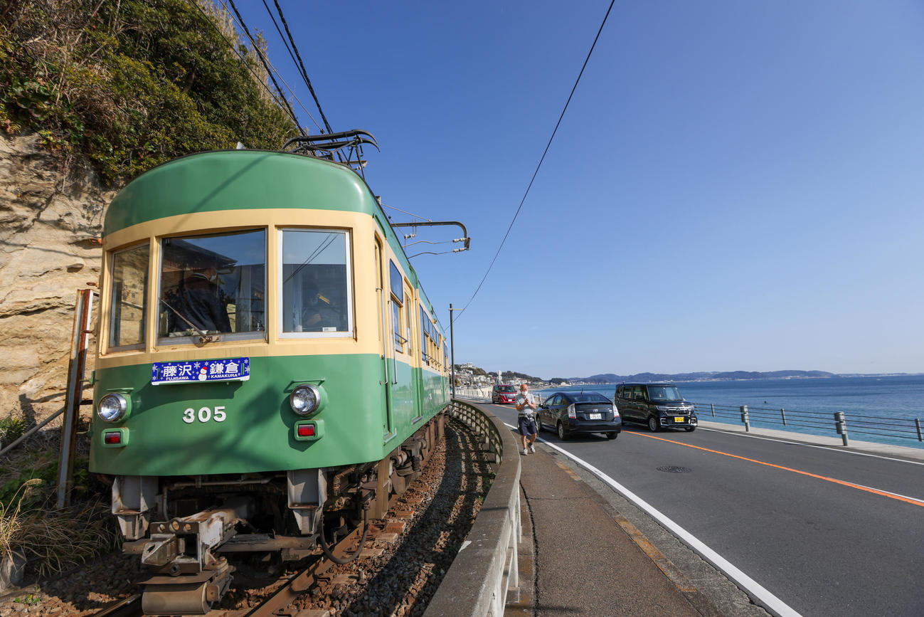 海岸沿いを走る（撮影・大野祥一）