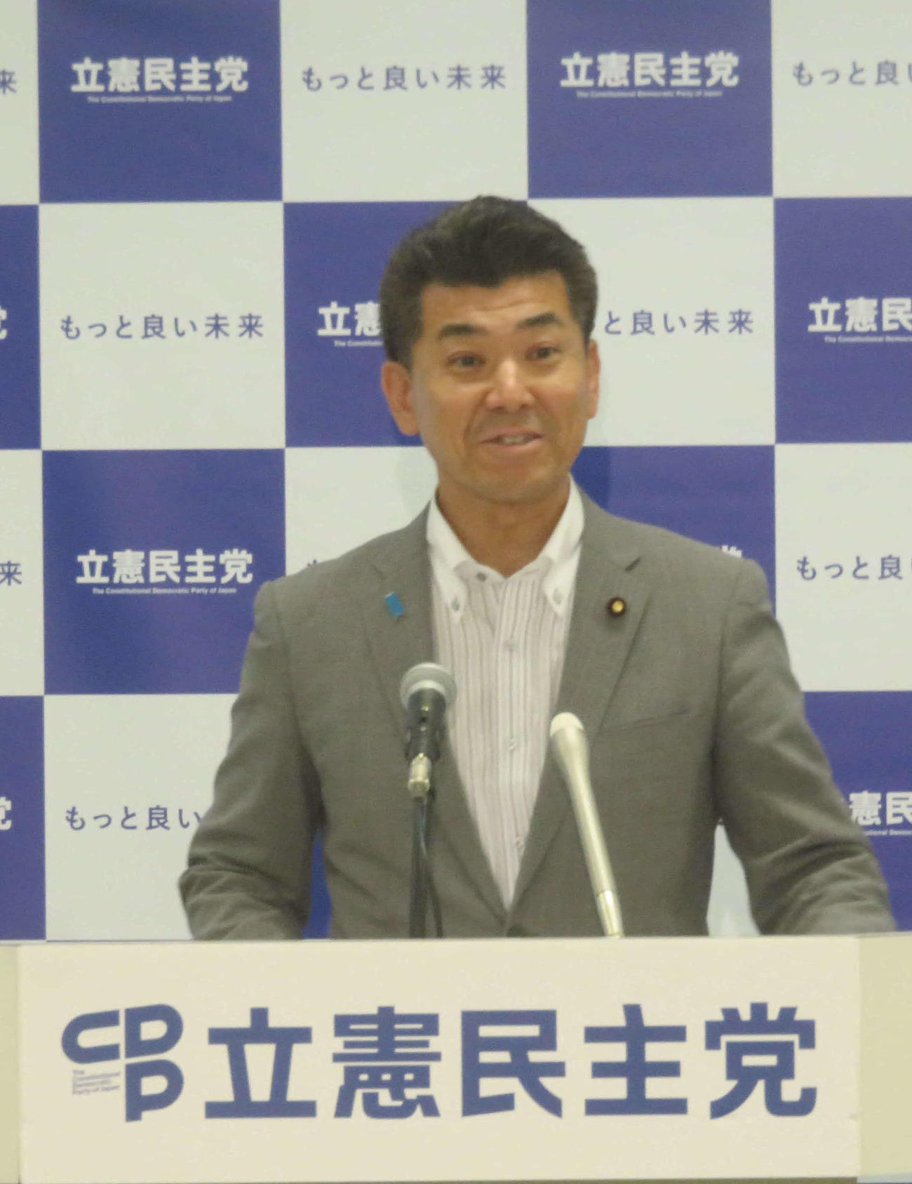 立憲民主党の泉健太代表は次期衆院選で獲得議席が150を下回った場合に代表を辞任することを明言した（撮影・大上悟）