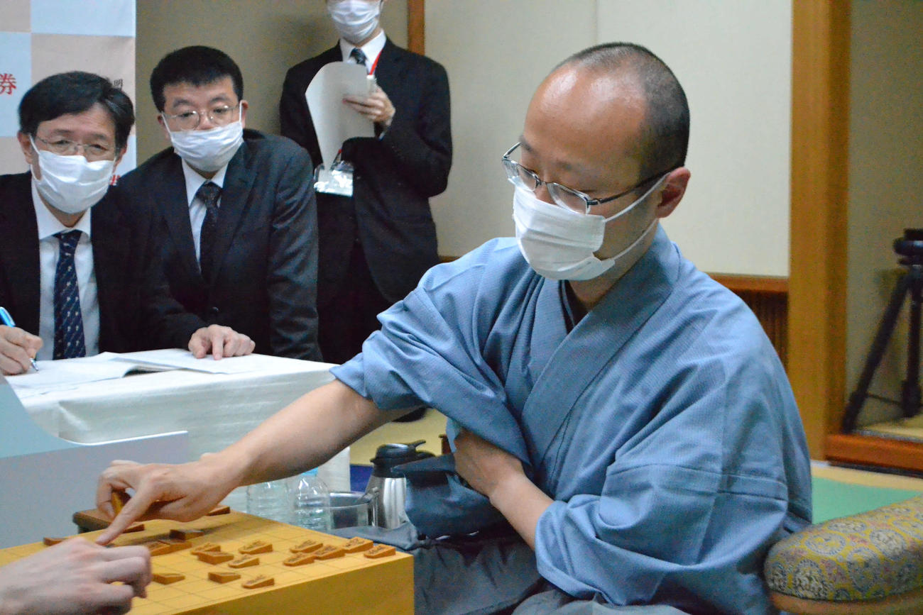 4連覇を逃した渡辺明名人