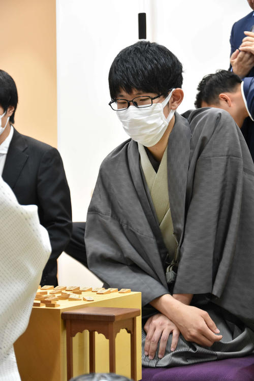 公の場での発言・インタビュー報道記録