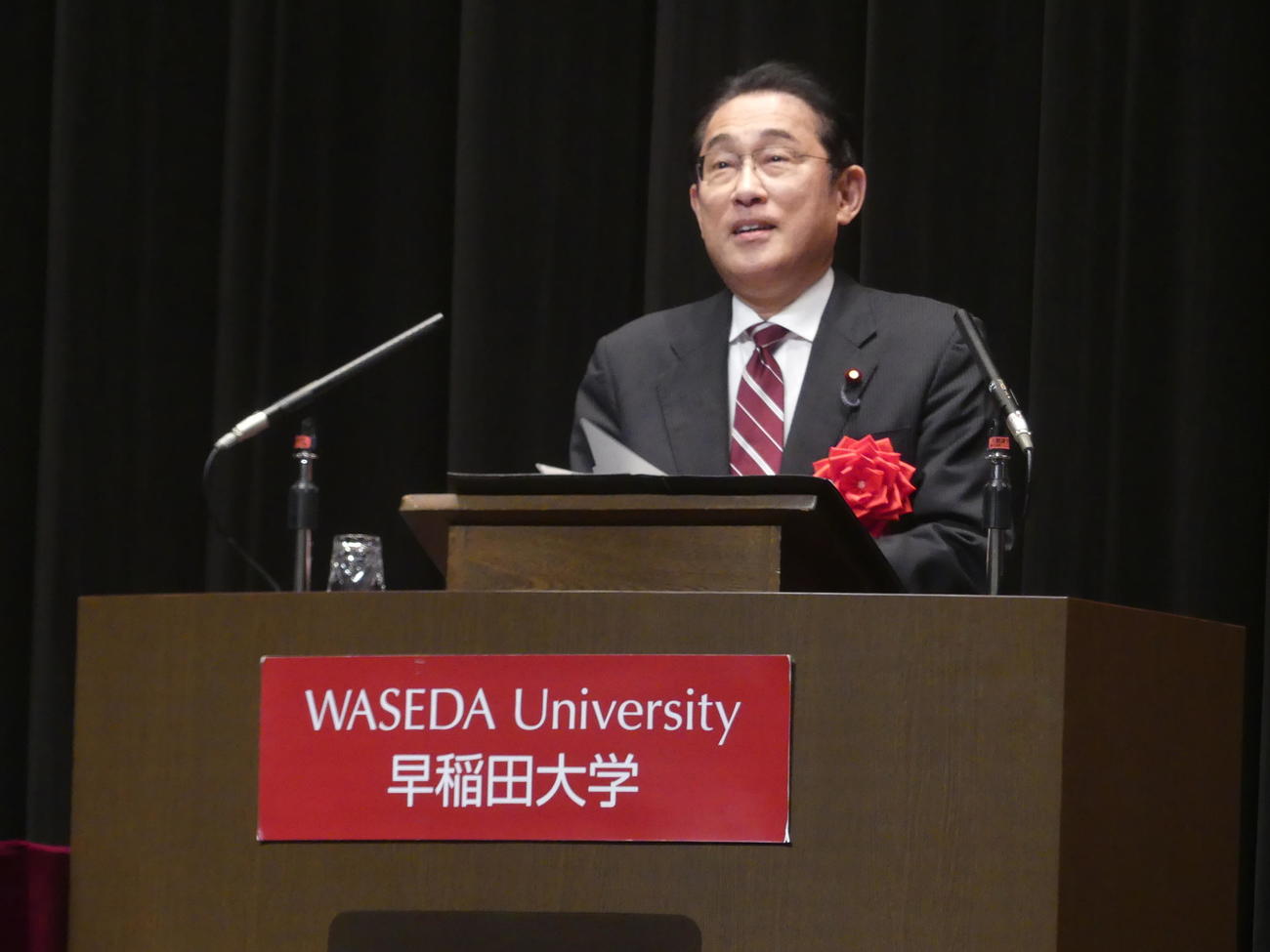 母校の早大で講演した岸田文雄首相（撮影・中山知子）