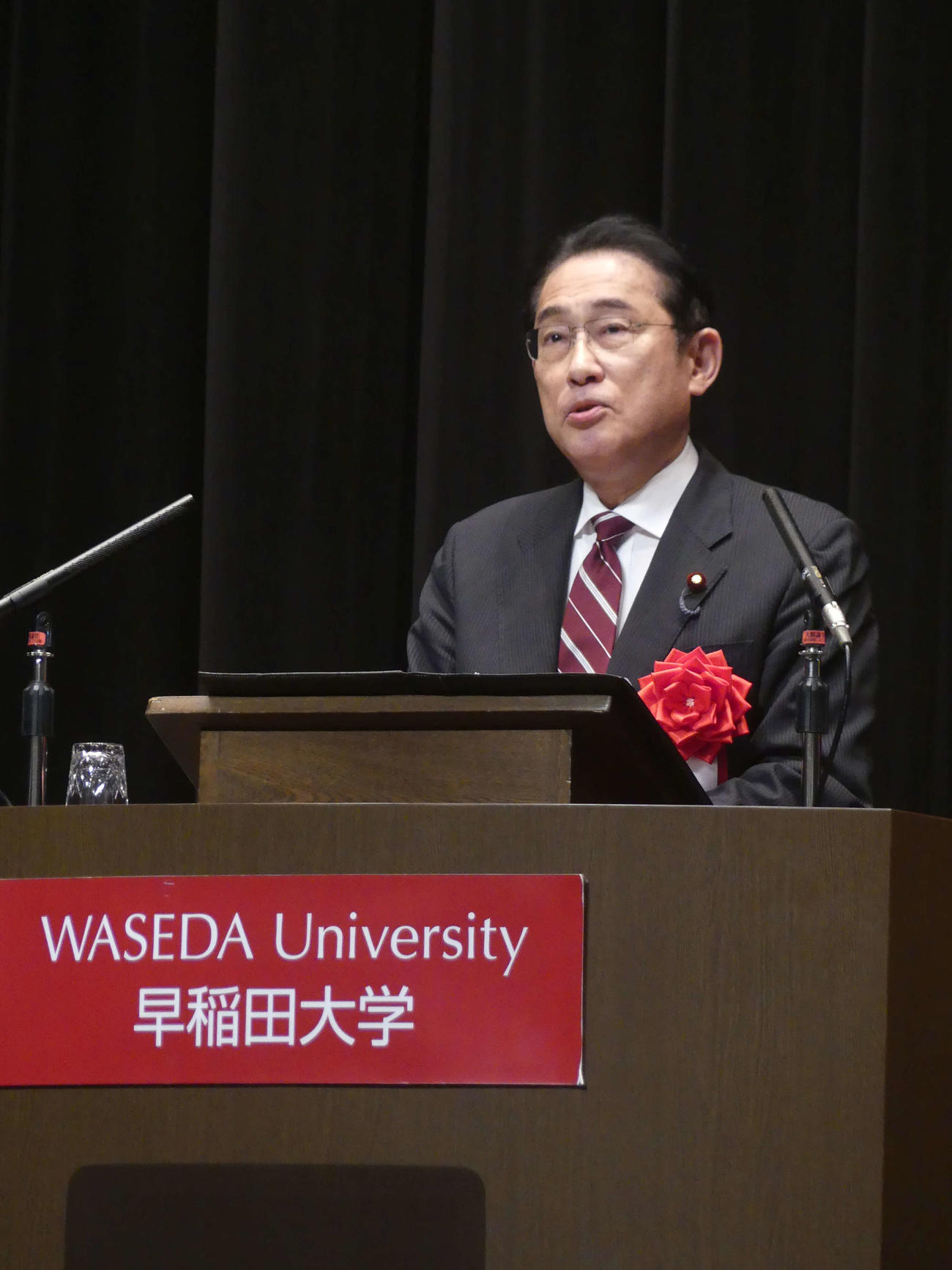 母校の早大で講演した岸田文雄首相（撮影・中山知子）