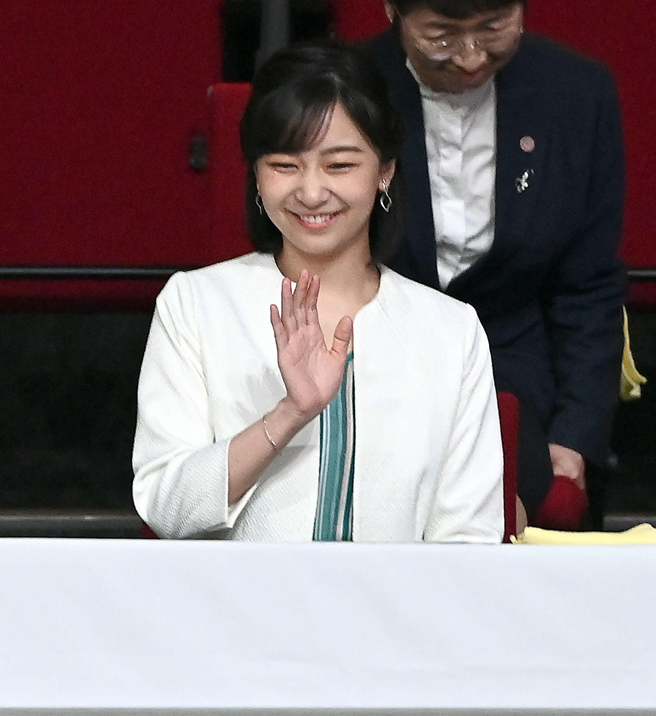 「第22回東京都障害者ダンス大会ドレミファダンスコンサート」に出席され笑顔を見せる秋篠宮家の次女佳子さま（撮影・たえ見朱実）