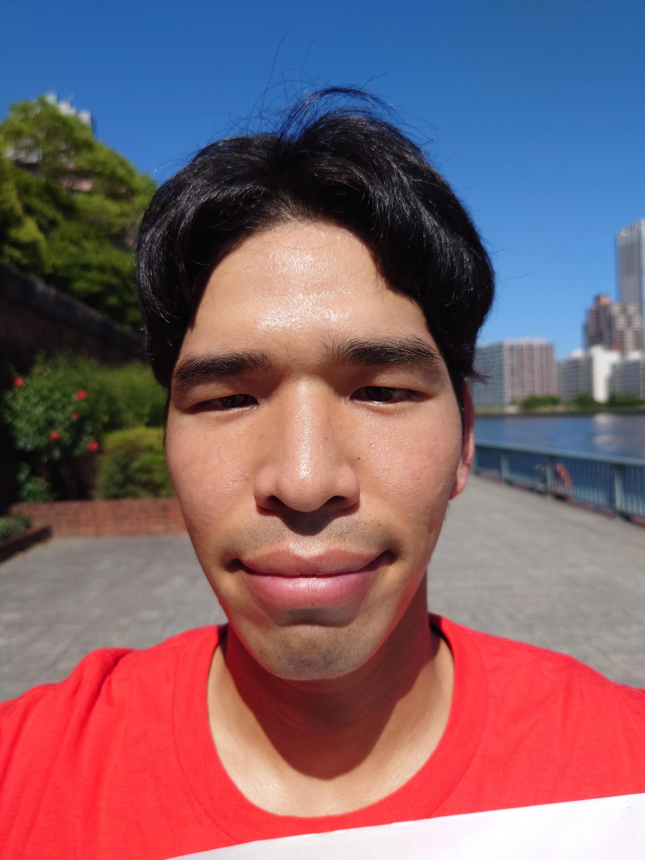 吉♯裕鷹（吉井裕鷹）＝もんモン（撮影・寺沢卓）