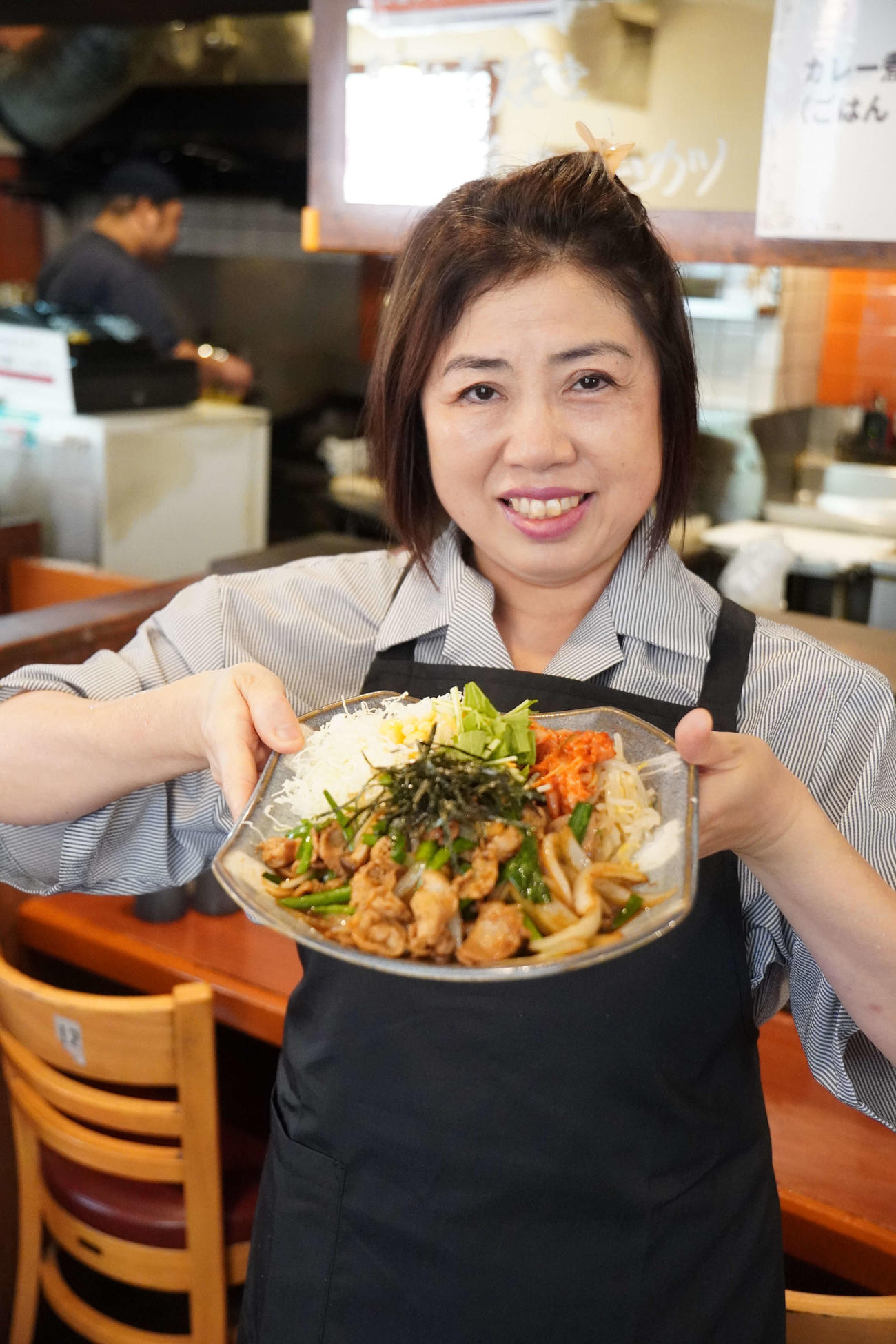 慶応野球部員行きつけレストラン「洋食とらひげ」の和田花美店主（撮影・沢田直人）