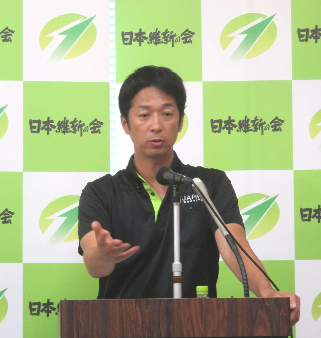 日本維新の会の藤田文武幹事長は原発処理水を巡って立民、共産党の発言を批判した（撮影・大上悟）