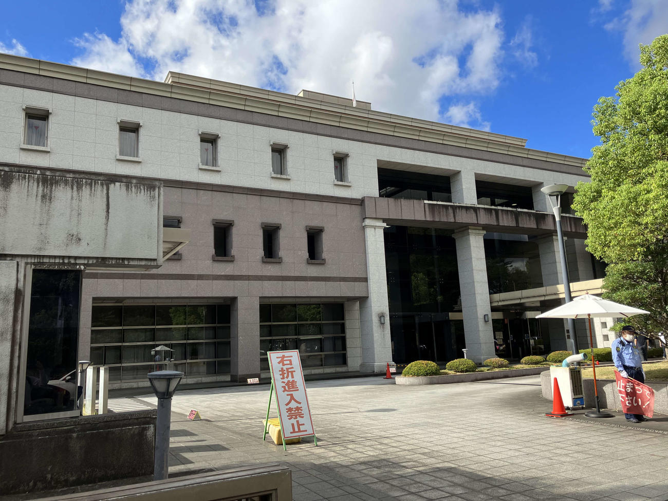 青葉被告の初公判が行われている京都地裁（撮影・阪口孝志）