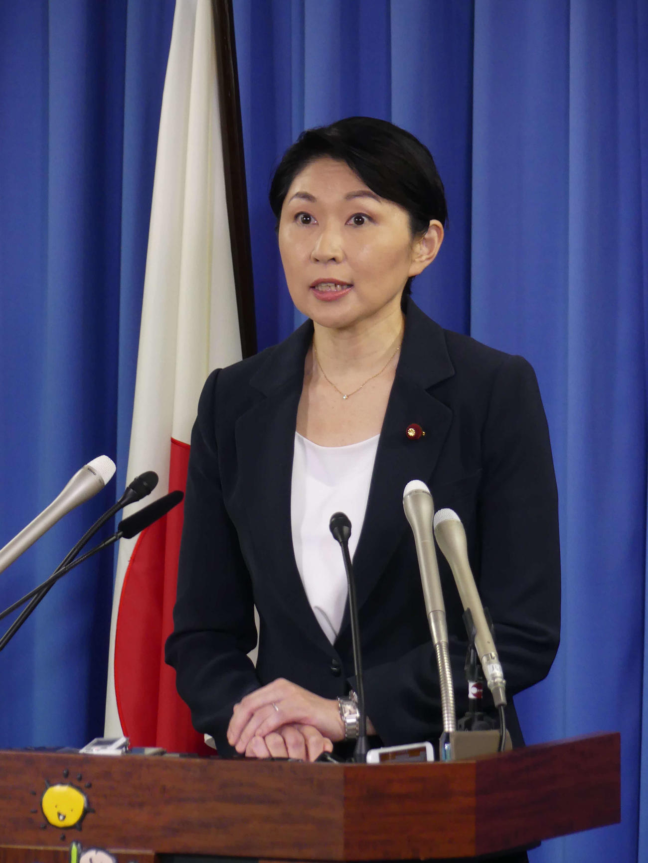 自民党選対委員長として記者会見する自民党の小渕優子選対委員長（撮影・中山知子）