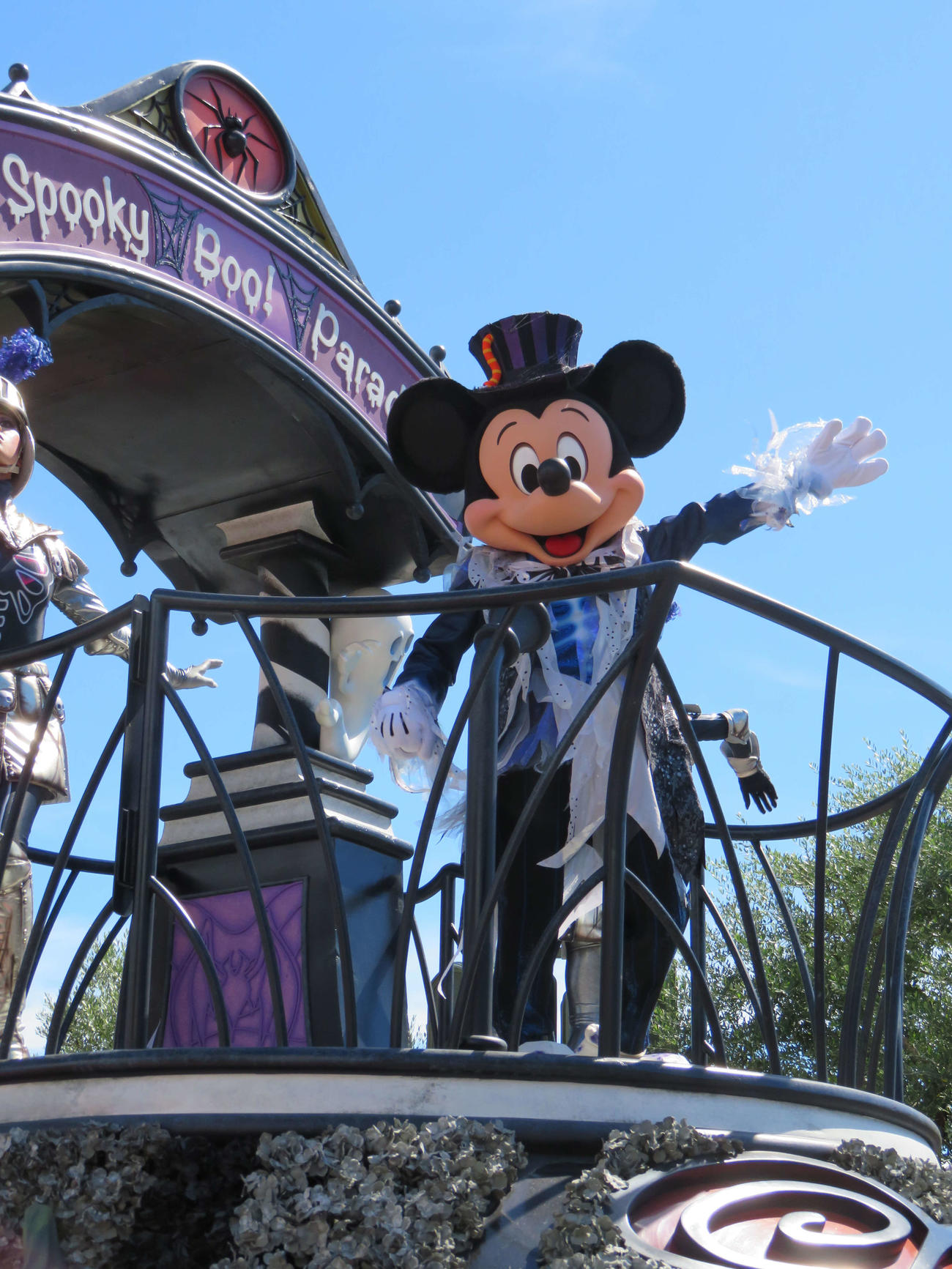 ディズニー・ハロウィーンのパレード