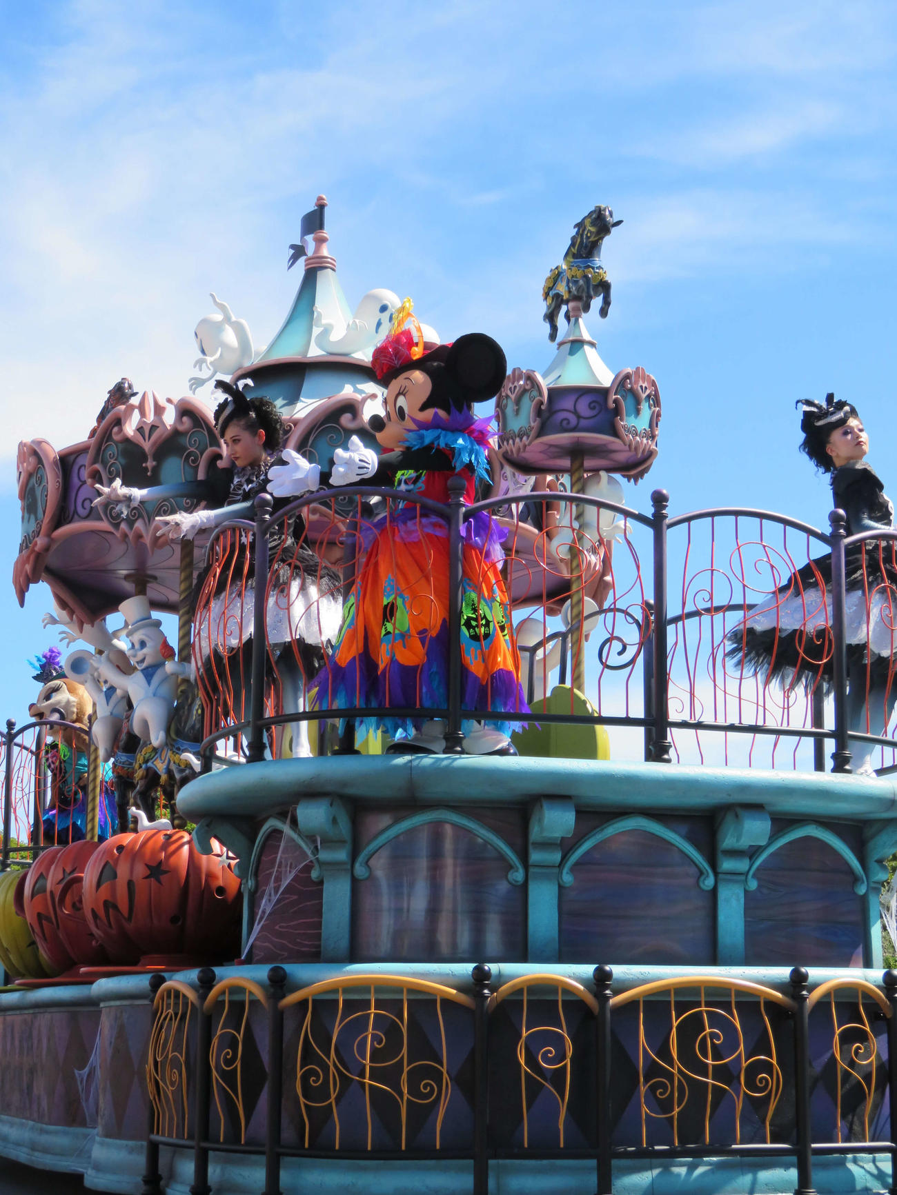 ディズニー・ハロウィーンのパレード