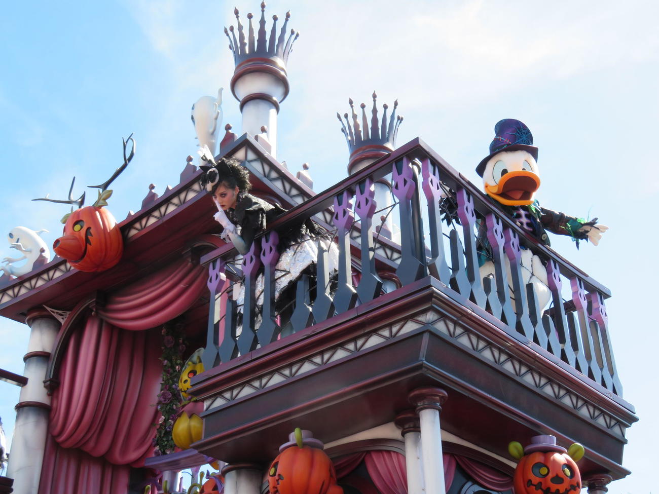 ディズニー・ハロウィーンのパレード
