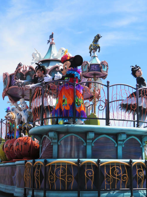 ディズニー・ハロウィーンのパレード