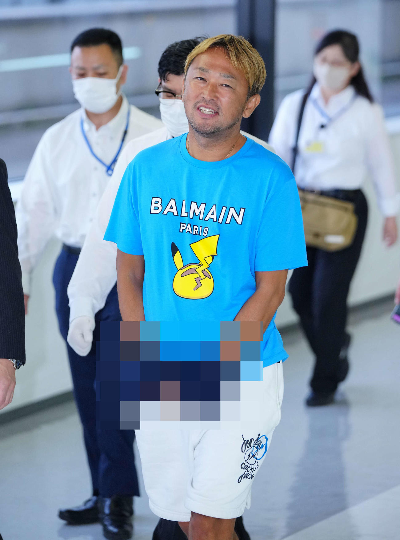 帰国し逮捕されたガーシーこと東谷義和容疑者（2023年6月4日撮影）