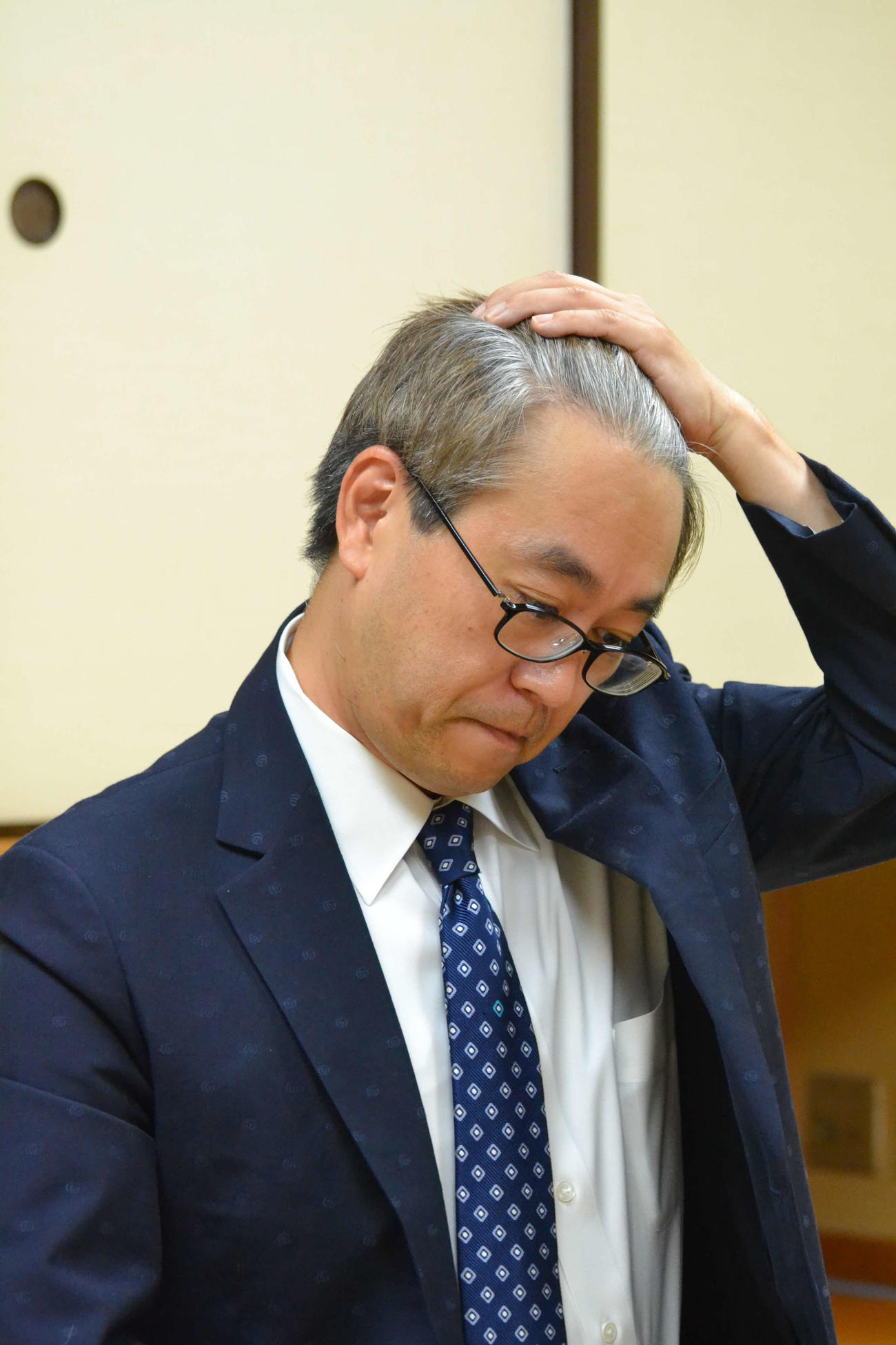 激戦の末に近藤誠也七段を下して王将戦挑戦者決定リーグ開幕戦を制した羽生善治九段
